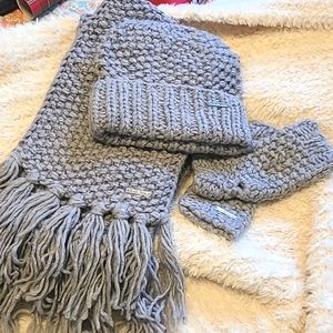 Michael kors scarf, hat and hand warmer set